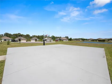 1077 Woodland Oaks Drive Lakeland FL 33813
