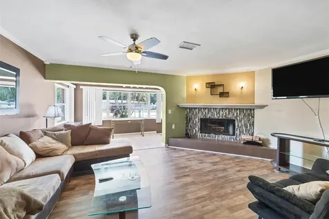 4916 9th Street Ct E Bradenton FL 34203