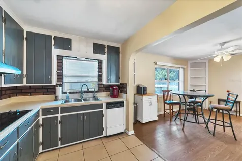 4916 9th Street Ct E Bradenton FL 34203