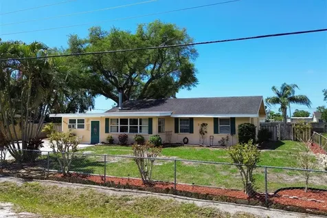 4916 9th Street Ct E Bradenton FL 34203
