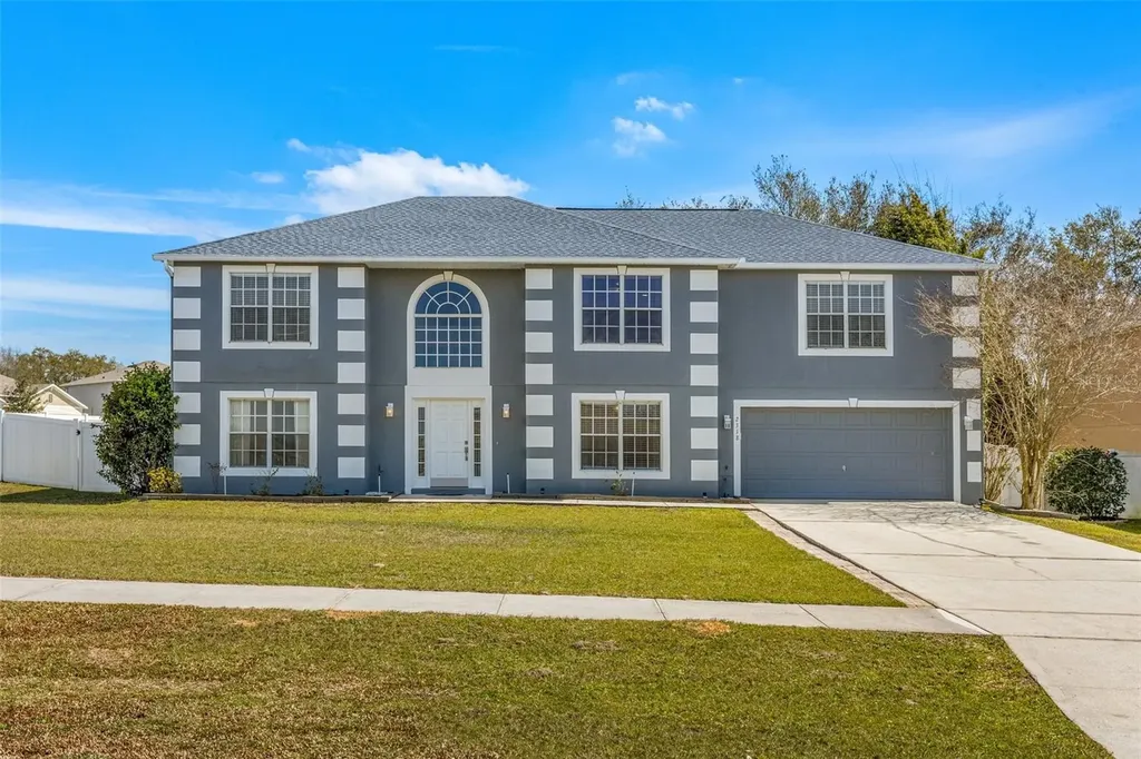 2318 Belfry Way Mascotte FL 34753