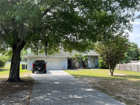 3017 Holly Hill Cutoff Road Davenport FL 33837