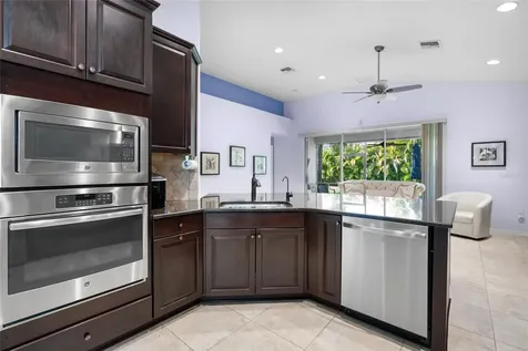 5770 Maypop Circle Sarasota FL 34238