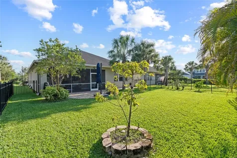 5770 Maypop Circle Sarasota FL 34238
