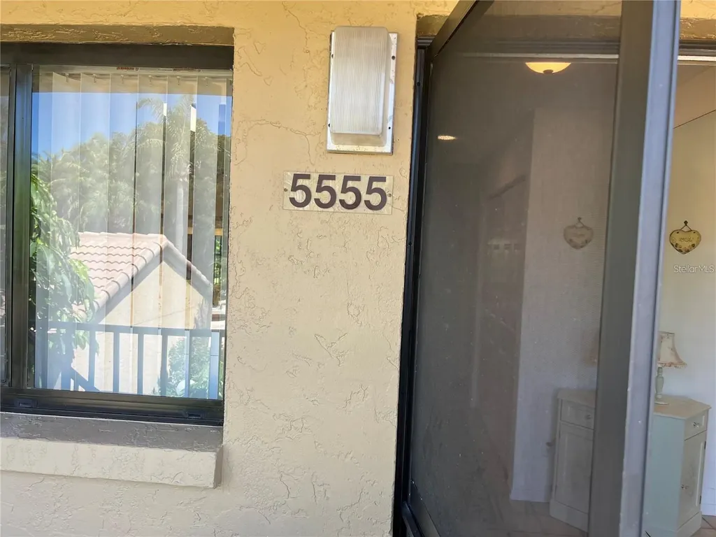 5555 Ashton Way Sarasota FL 34231