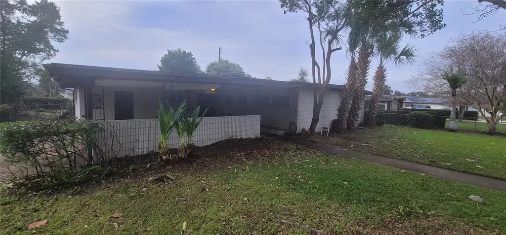 4520 Leslyn Court Orlando FL 32806