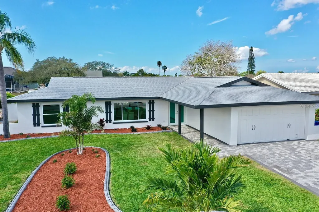 6508 Senegal Palm Way Apollo Beach FL 33572