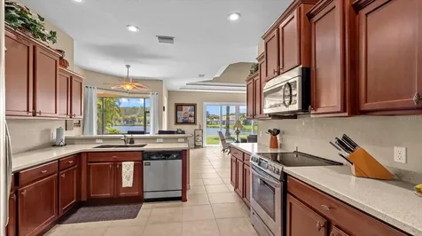 9077 Willowbrook Circle Bradenton FL 34212