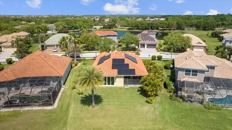 9077 Willowbrook Circle Bradenton FL 34212
