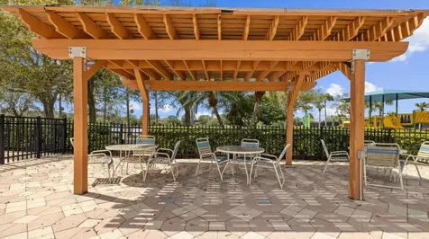 9077 Willowbrook Circle Bradenton FL 34212