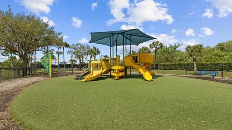 9077 Willowbrook Circle Bradenton FL 34212