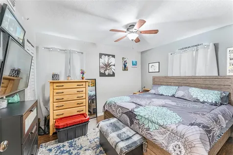 3810 W Pearl Avenue Tampa FL 33611