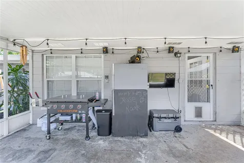 3810 W Pearl Avenue Tampa FL 33611