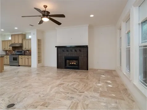 1837 NW 35th Way Gainesville FL 32605