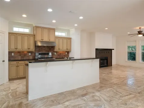 1837 NW 35th Way Gainesville FL 32605