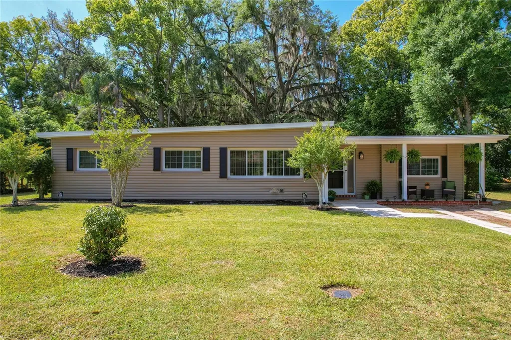 1819 Paloma Avenue Sanford FL 32771