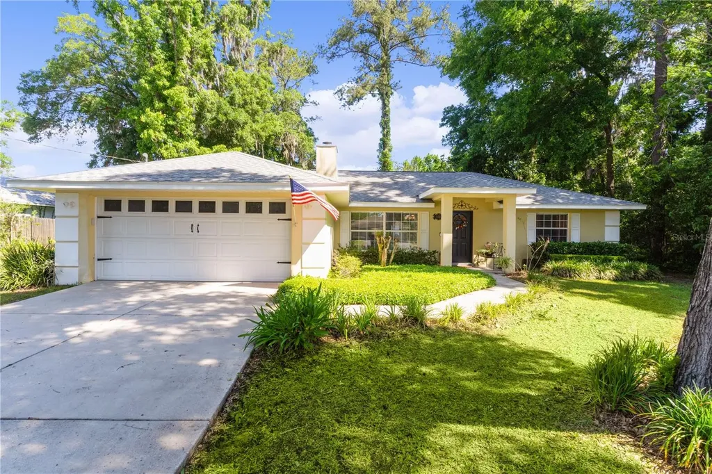 5881 SE 126th Lane Belleview FL 34420