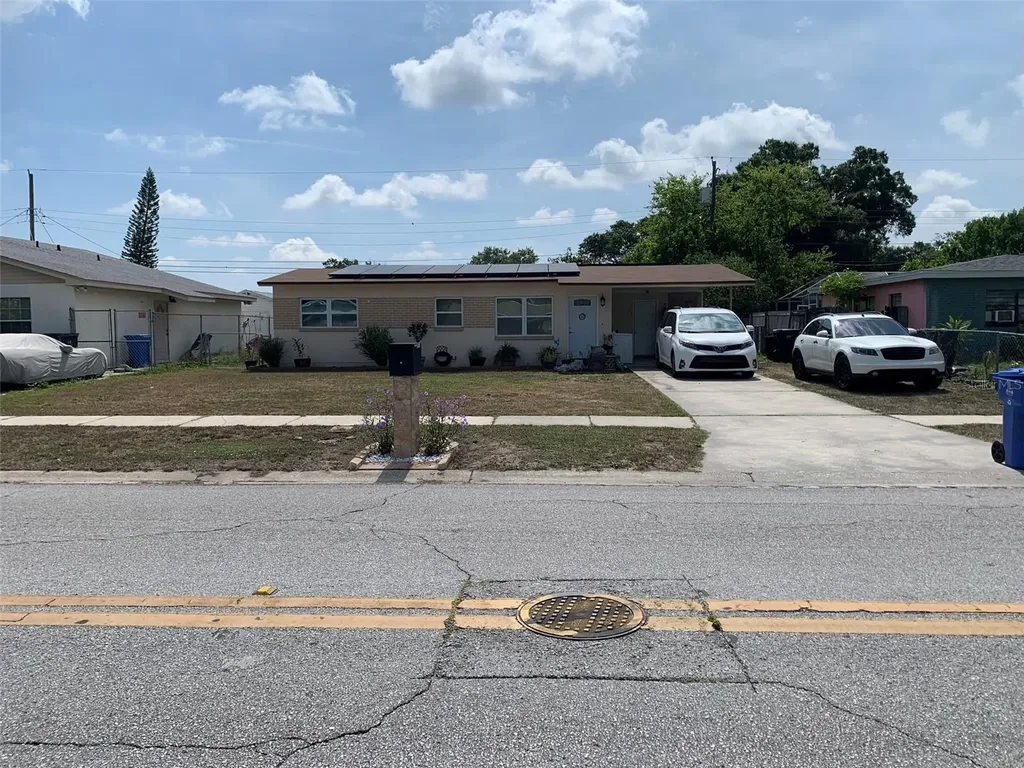 4921 Town N Country Boulevard Tampa FL 33615