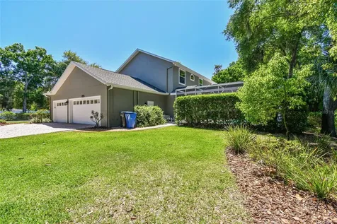 16706 Lake Eveland Place Lutz FL 33558