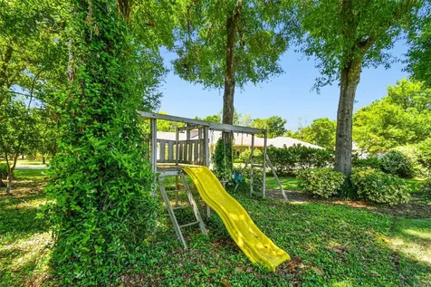 16706 Lake Eveland Place Lutz FL 33558
