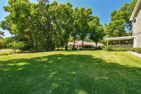 16706 Lake Eveland Place Lutz FL 33558