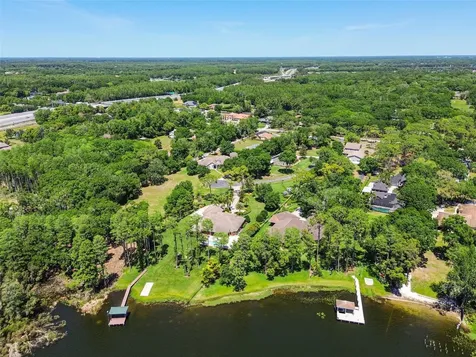 16706 Lake Eveland Place Lutz FL 33558