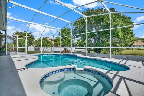 2413 Timothy Lane Kissimmee FL 34743