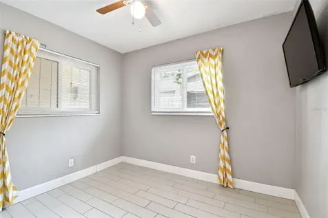 761 62nd Avenue N St Petersburg FL 33702