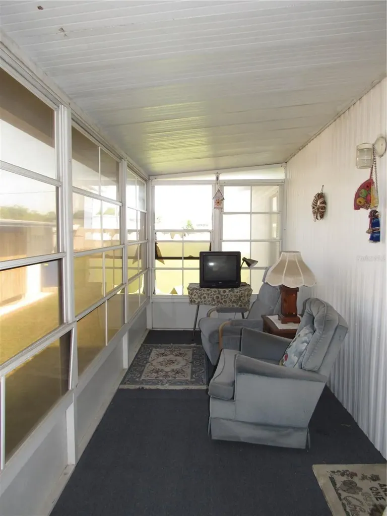 37241 Cora Avenue Zephyrhills FL 33542