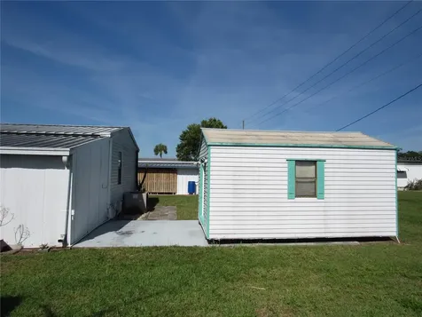 37241 Cora Avenue Zephyrhills FL 33542