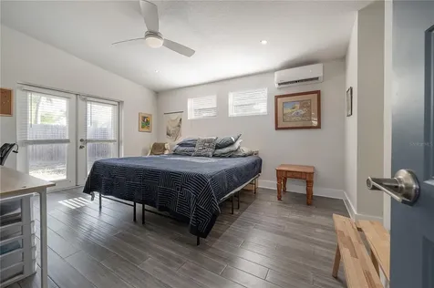 2905 W Paxton Avenue Tampa FL 33611