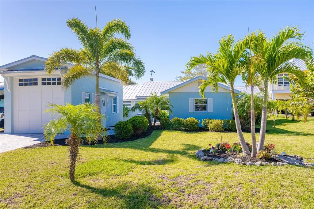 1885 New Point Comfort Road Englewood FL 34223