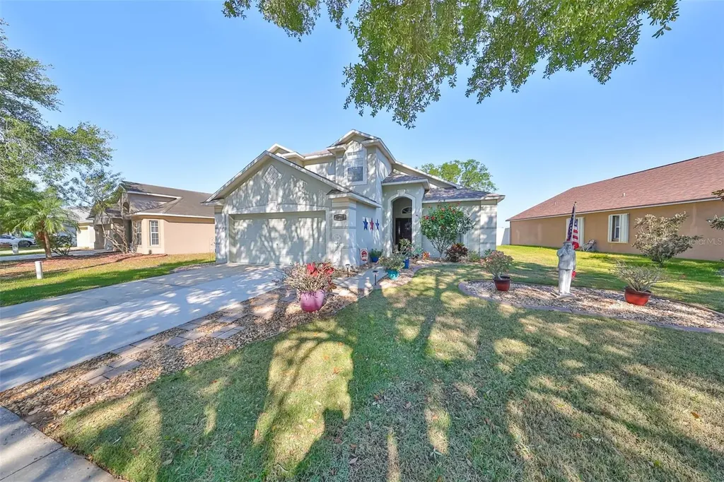 12901 Lake Vista Drive Gibsonton FL 33534