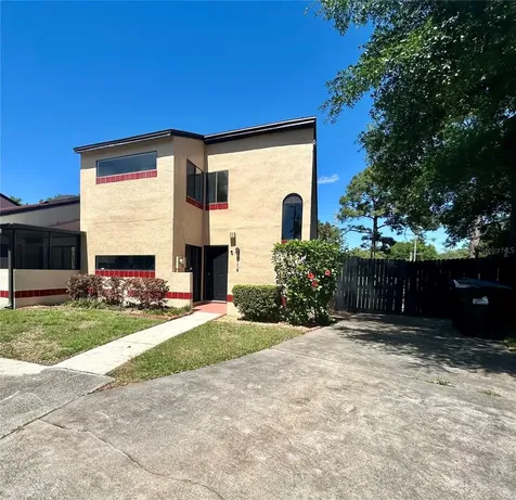 714 Golden Sunshine Circle Orlando FL 32807