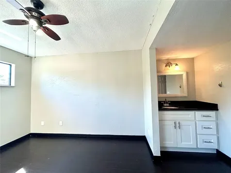 714 Golden Sunshine Circle Orlando FL 32807