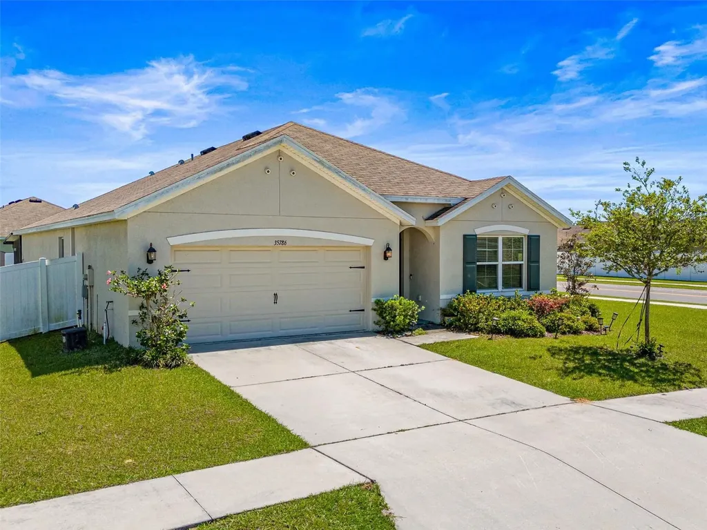 35786 Hillbrook Avenue Zephyrhills FL 33541