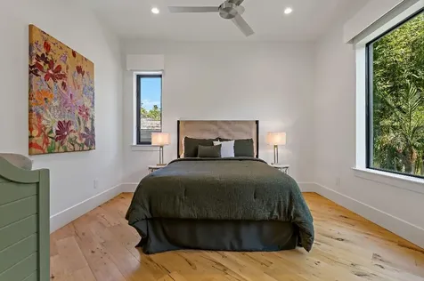413 Erie Avenue Tampa FL 33606