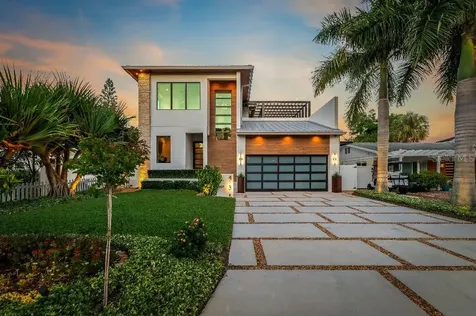 413 Erie Avenue Tampa FL 33606