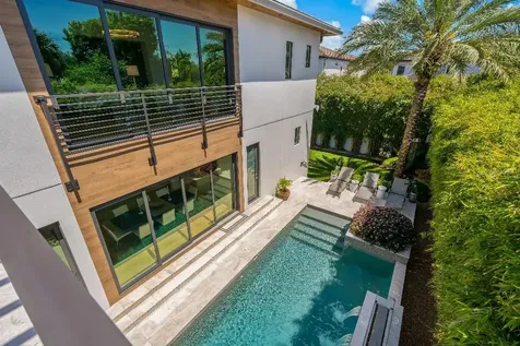 413 Erie Avenue Tampa FL 33606