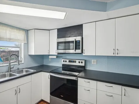 3301 Primrose Drive Holiday FL 34691