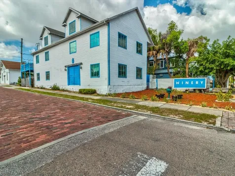 3301 Primrose Drive Holiday FL 34691