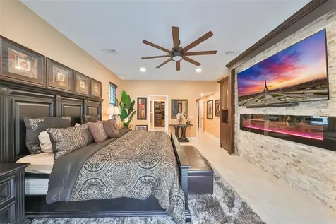 5418 Bayou Grande Boulevard NE St Petersburg FL 33703