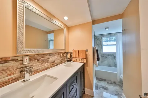 5418 Bayou Grande Boulevard NE St Petersburg FL 33703