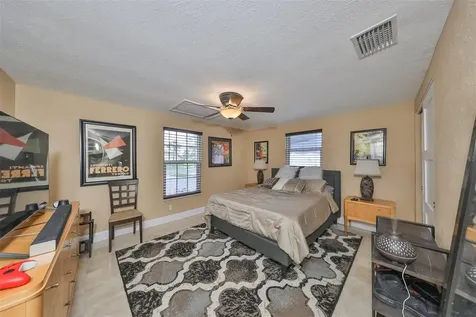 5418 Bayou Grande Boulevard NE St Petersburg FL 33703