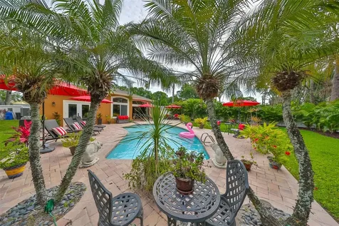 5418 Bayou Grande Boulevard NE St Petersburg FL 33703