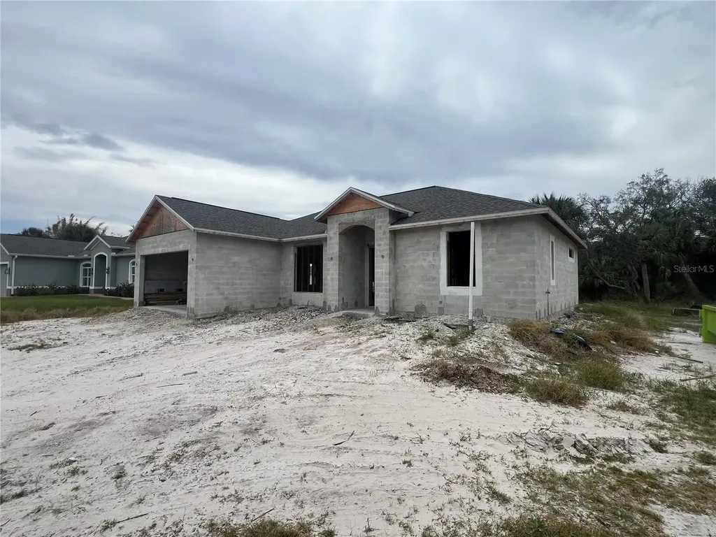 8233 Givlic Lane North Port FL 34287