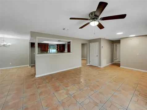 179 Poinsettia Drive Kissimmee FL 34743