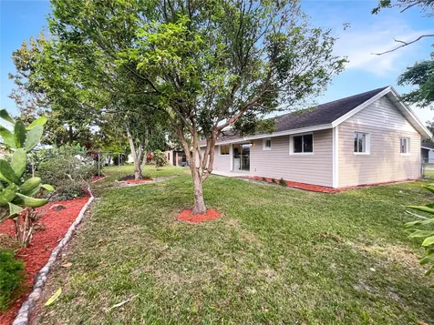 1915 Bruce Street Kissimmee FL 34741
