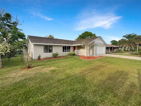 1915 Bruce Street Kissimmee FL 34741