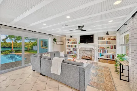 407 Country Club Drive Oldsmar FL 34677